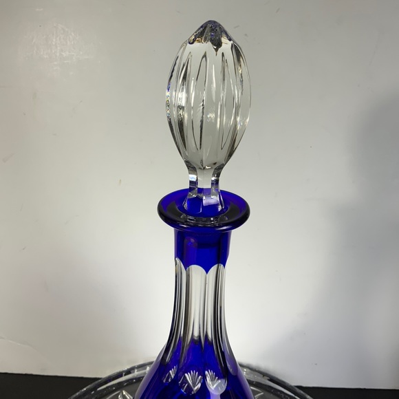 Dresden Crystal Bleikristall Blue Wine Decanter Cut to Clear Germany 14 in #BA85 - Picture 2 of 10